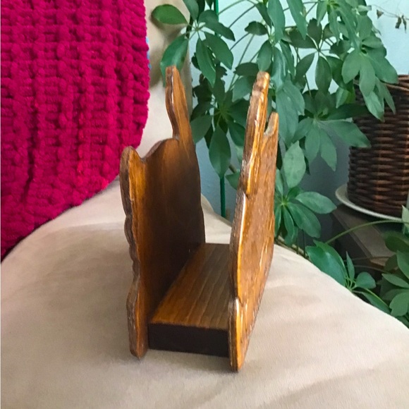 Vintage Wood Nesting Hen Napkin Holder - Picture 3 of 4